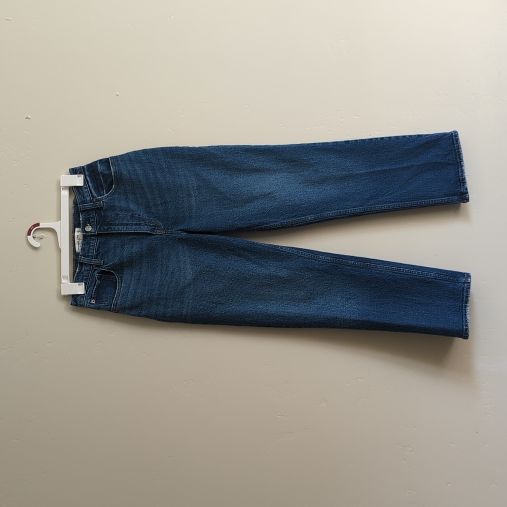 Abercrombie The 90s Straight Ultra High Rise - Picture 2 of 4